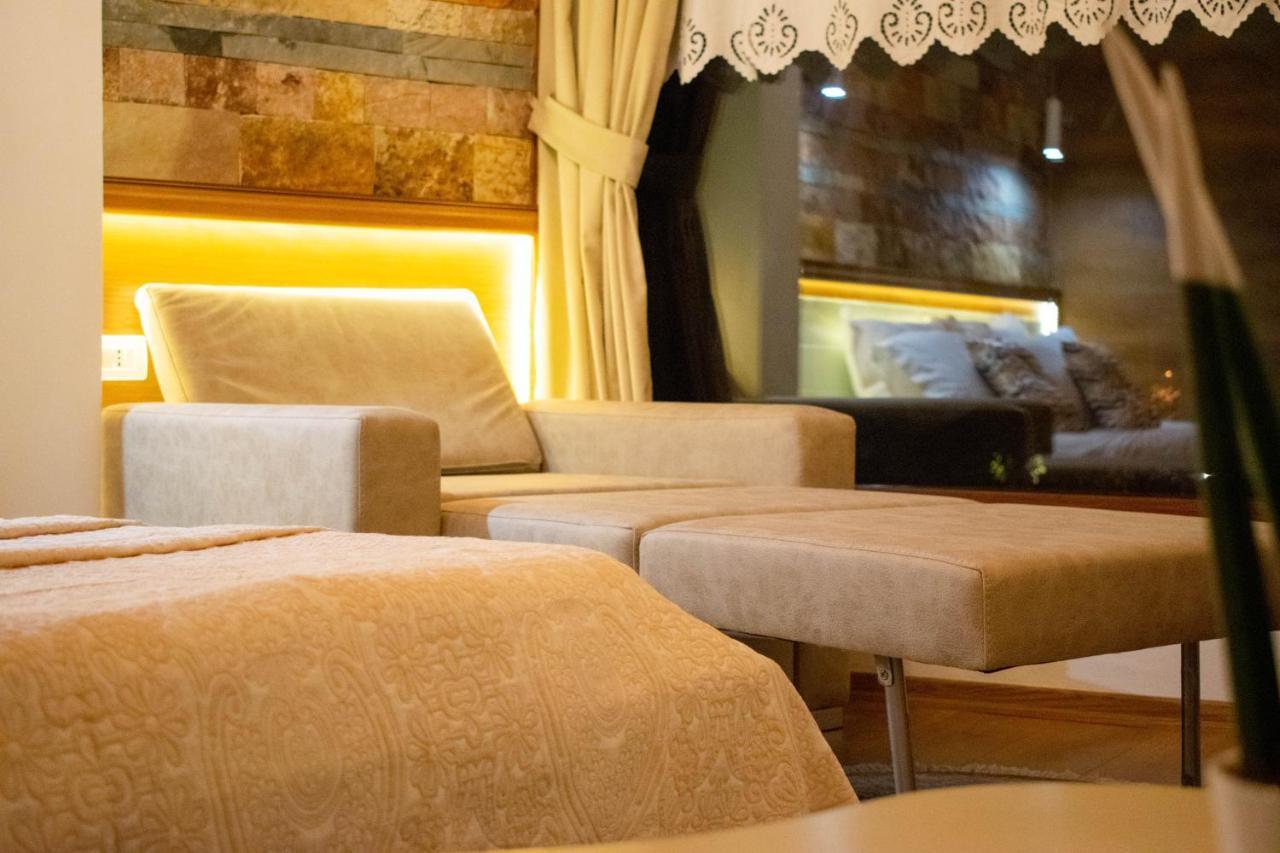 Te Kalaja Rooms Gjirokastra Kültér fotó