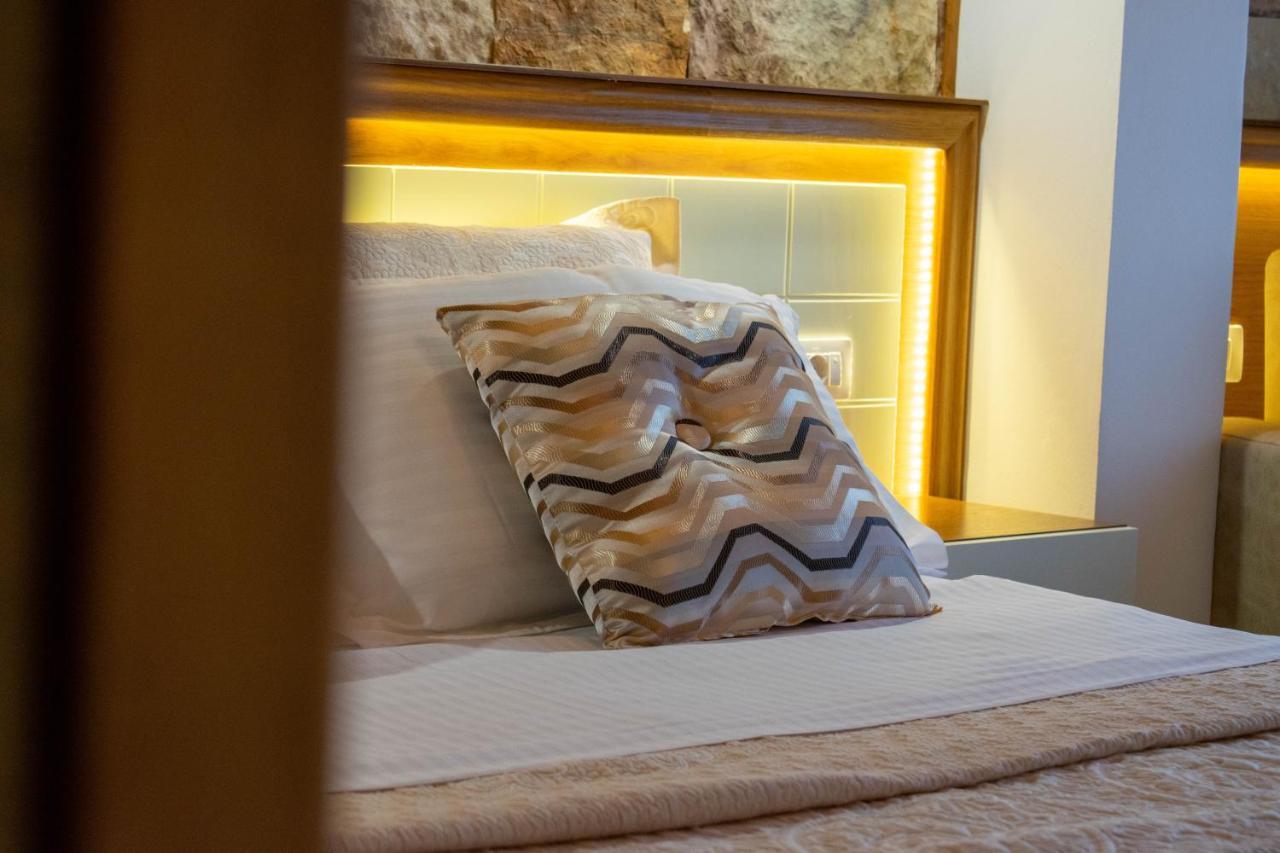 Te Kalaja Rooms Gjirokastra Kültér fotó