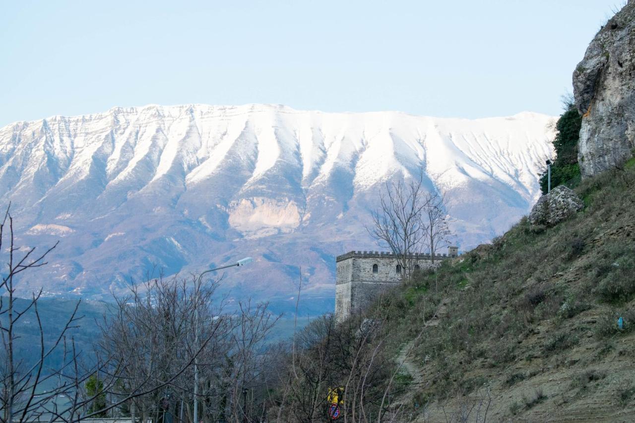 Te Kalaja Rooms Gjirokastra Kültér fotó