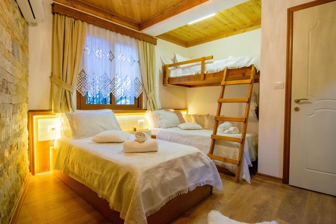 Te Kalaja Rooms Gjirokastra Kültér fotó