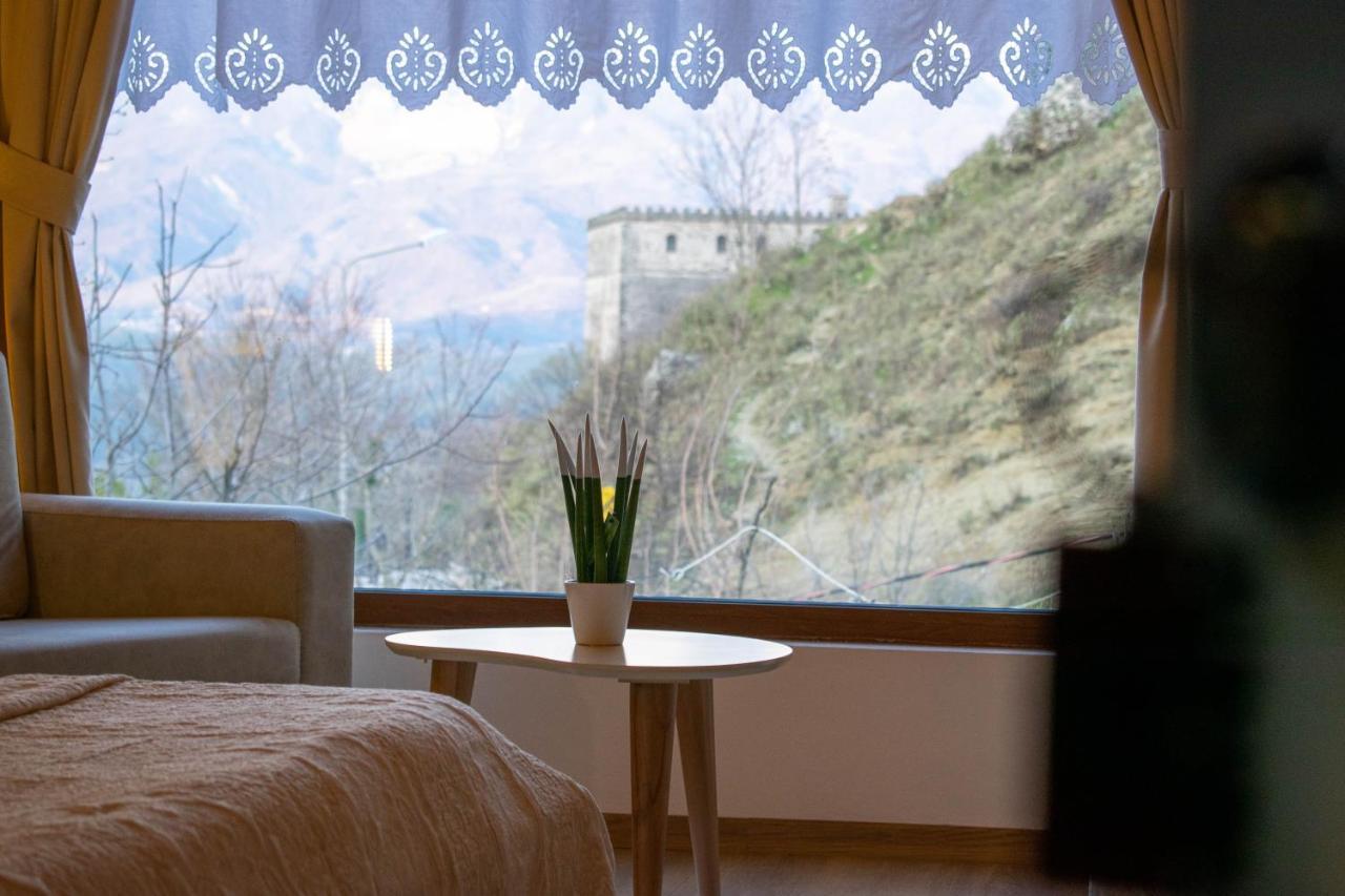 Te Kalaja Rooms Gjirokastra Kültér fotó