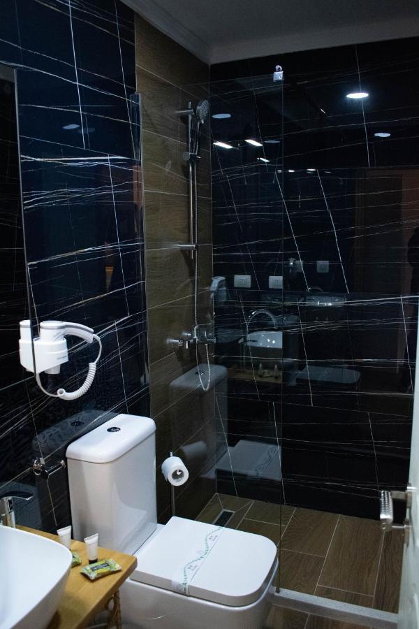 Te Kalaja Rooms Gjirokastra Kültér fotó