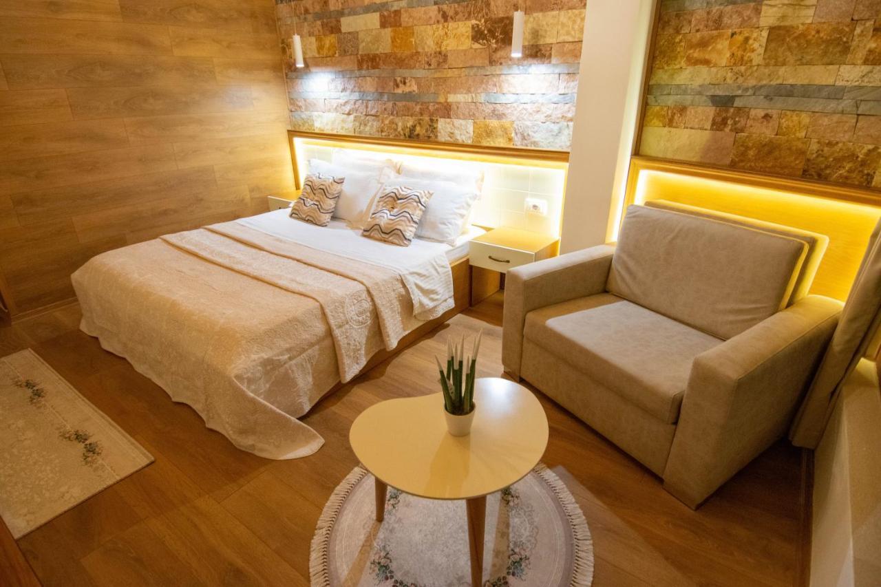 Te Kalaja Rooms Gjirokastra Kültér fotó